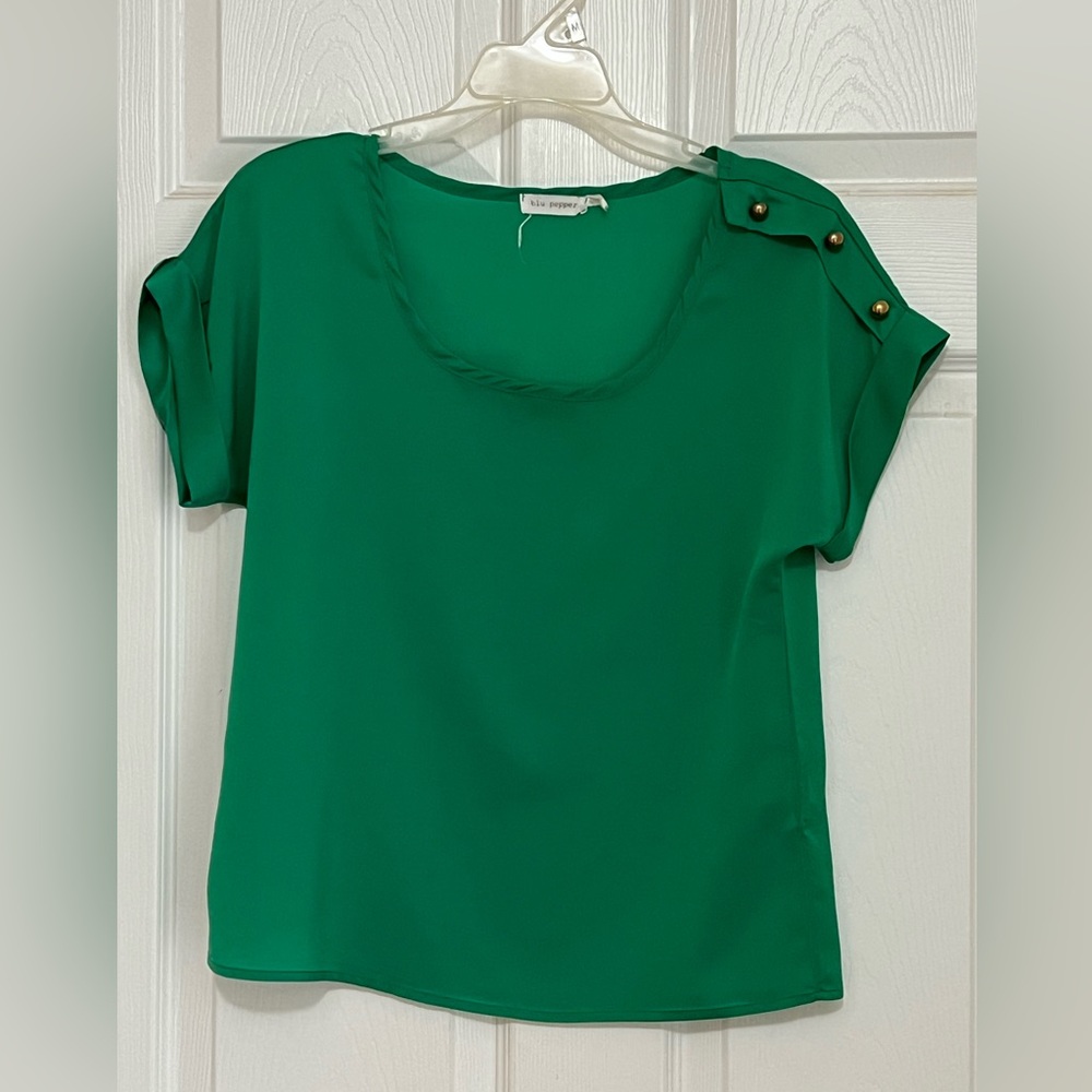 Blu Pepper Green Blouse Size S GUC